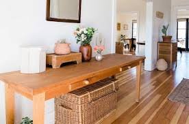 How to Maintain Healthy Wooden Interiors